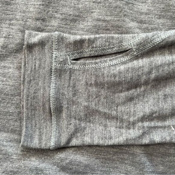 Lululemon Layered Long Sleeve Tee Size 8 Heathered Slate Almost Pear Blouse - Picture 8 of 13